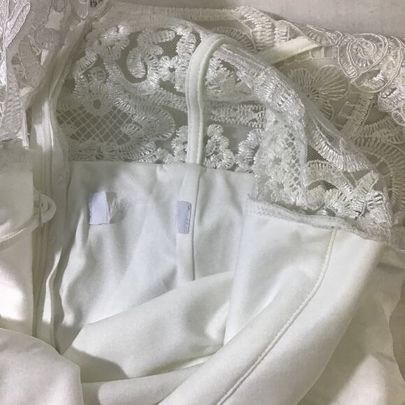 LULU'S SZ S Romantic Ways White Lace Button Back Maxi Wedding Bridal Dress B78 - Picture 8 of 9